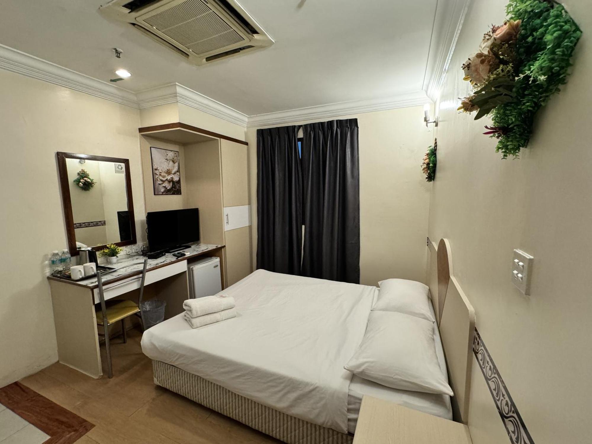 Fair Park Hotel Ipoh Exterior photo